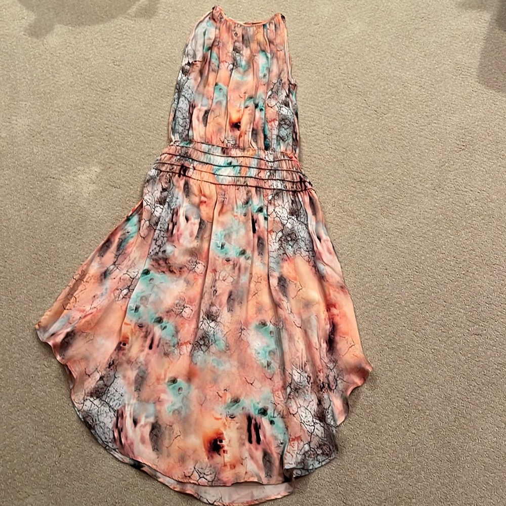 Sleeveless gathered waist midi dress